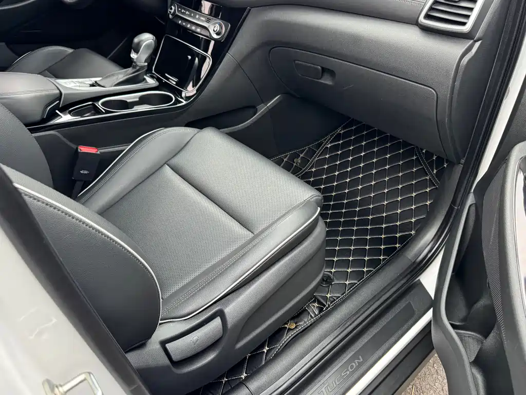 Hyundai Tucson 2019 — фото 12