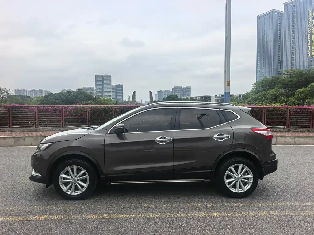 Nissan Qashqai 2017 — фото 20