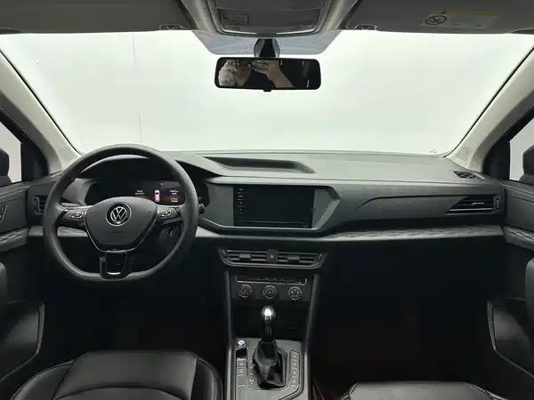 Volkswagen Tharu 2023