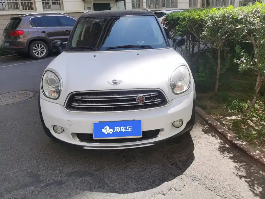 MINI Countryman 2015