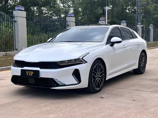 Kia K5 2021