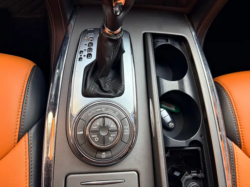 Nissan Patrol 2020 — фото 13