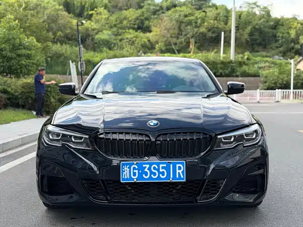BMW 3 Series 2020