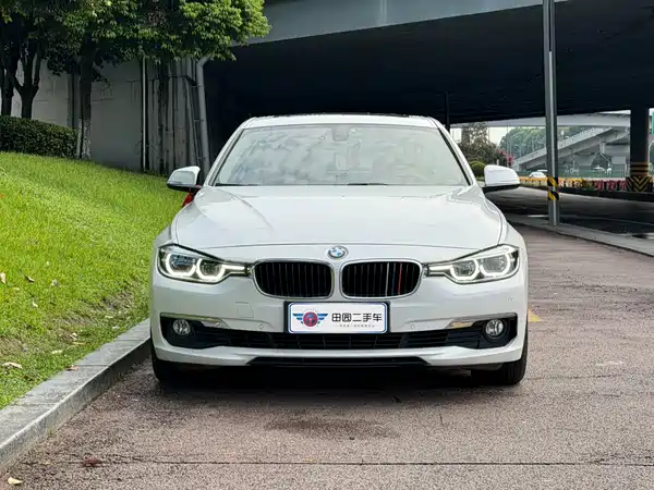 BMW 3 Series 2017