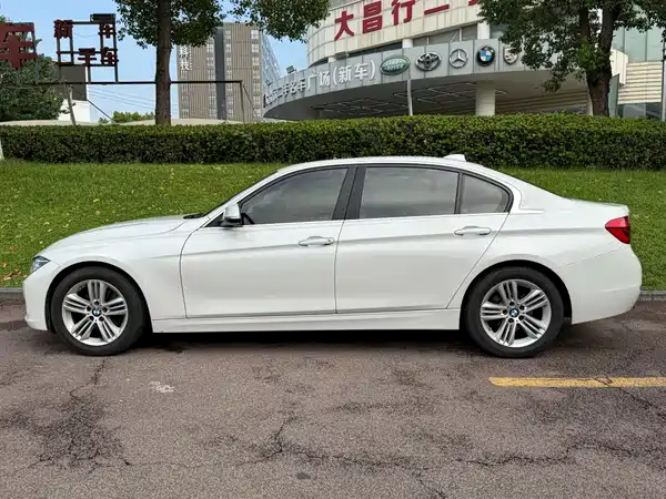 BMW 3 Series 2017