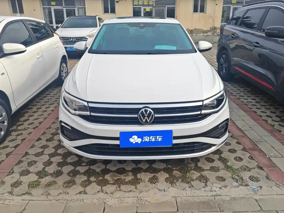 Volkswagen Bora 2023