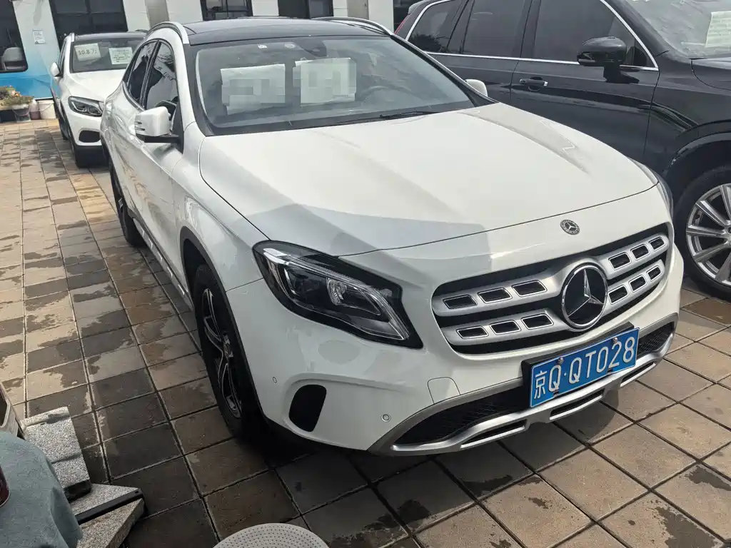 Mercedes-Benz GLA 2019