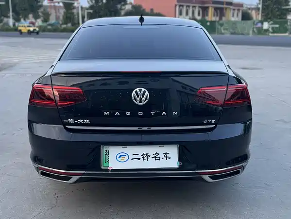 Volkswagen Magotan PHEV 2021