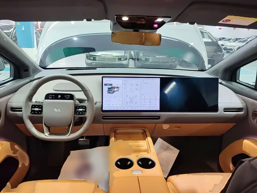 Li Auto i8 2025 — фото 10