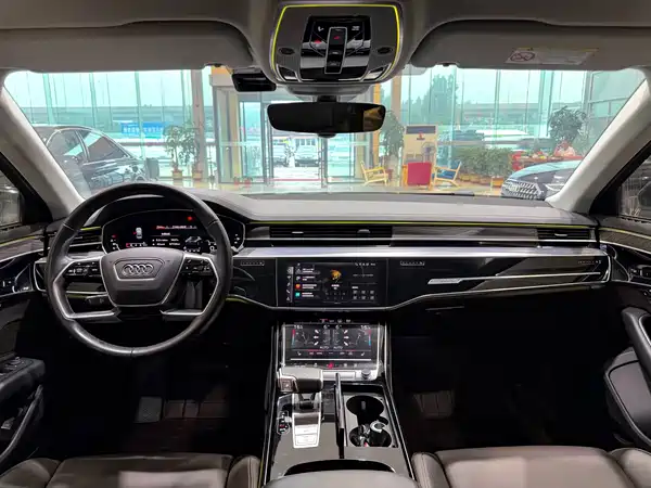 Audi A8 2023