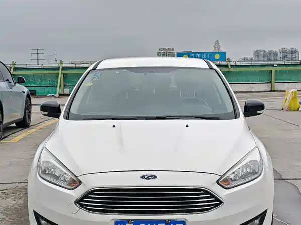 Ford Focus 2015