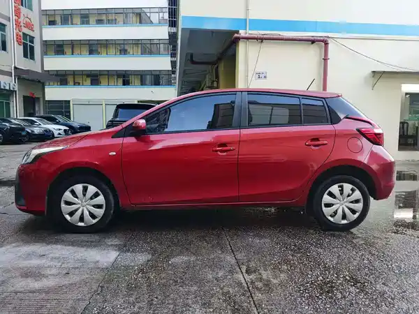Toyota Yaris L 2019