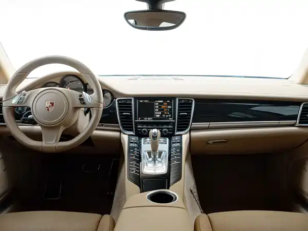 Porsche Panamera 2014