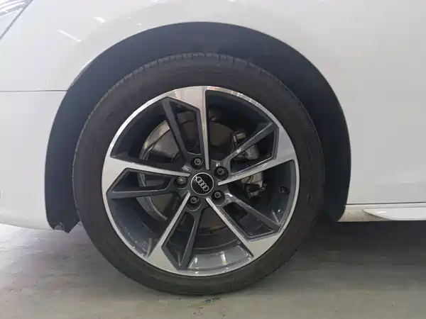 Audi A4L 2022