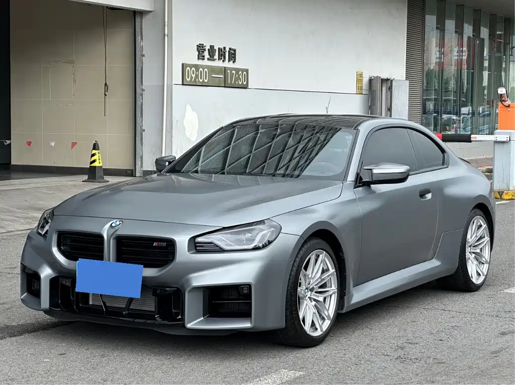BMW M2 2025 — фото 1