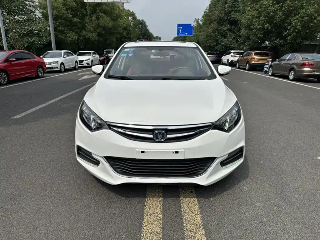 Changan Eado XT 2016 — фото 24