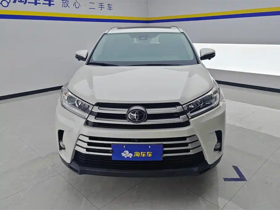 Toyota Highlander 2018 — фото 2