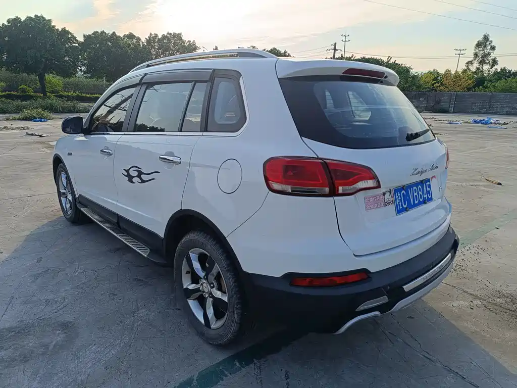 Zotye X5 2016 — фото 6