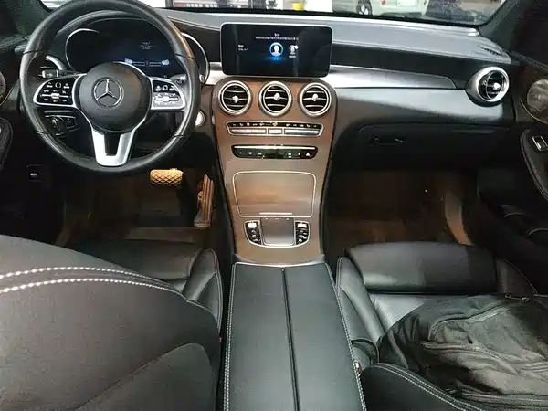Mercedes-Benz GLC 2022