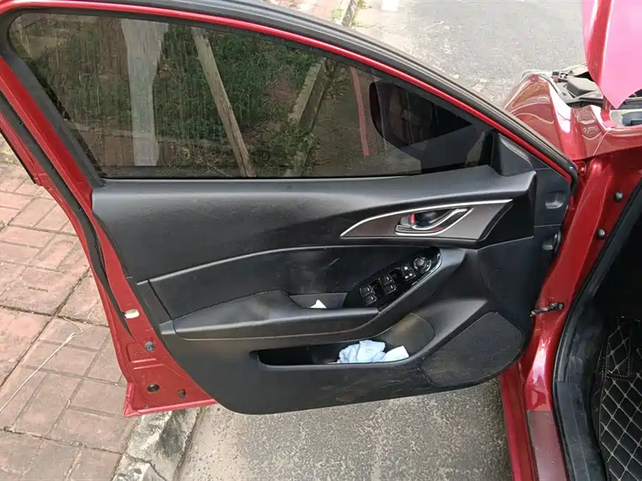 Mazda 3 Axela 2017