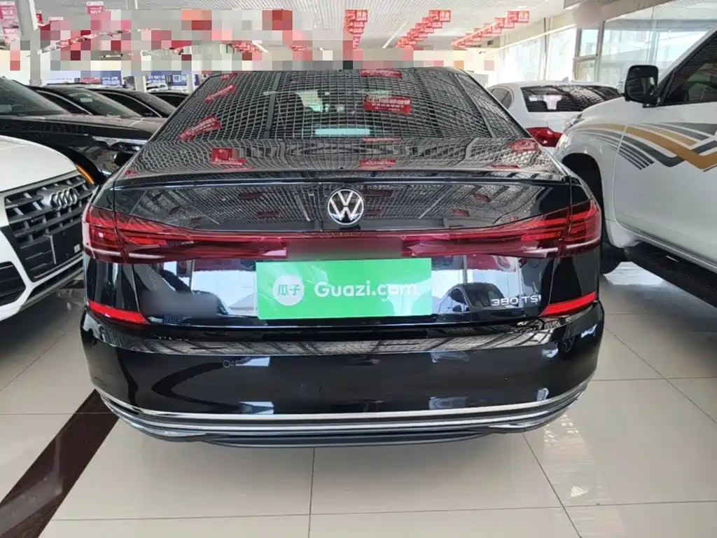 Volkswagen Passat 2025