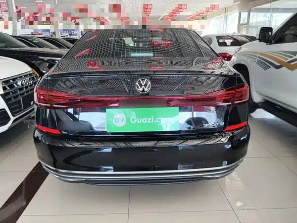 Volkswagen Passat 2025