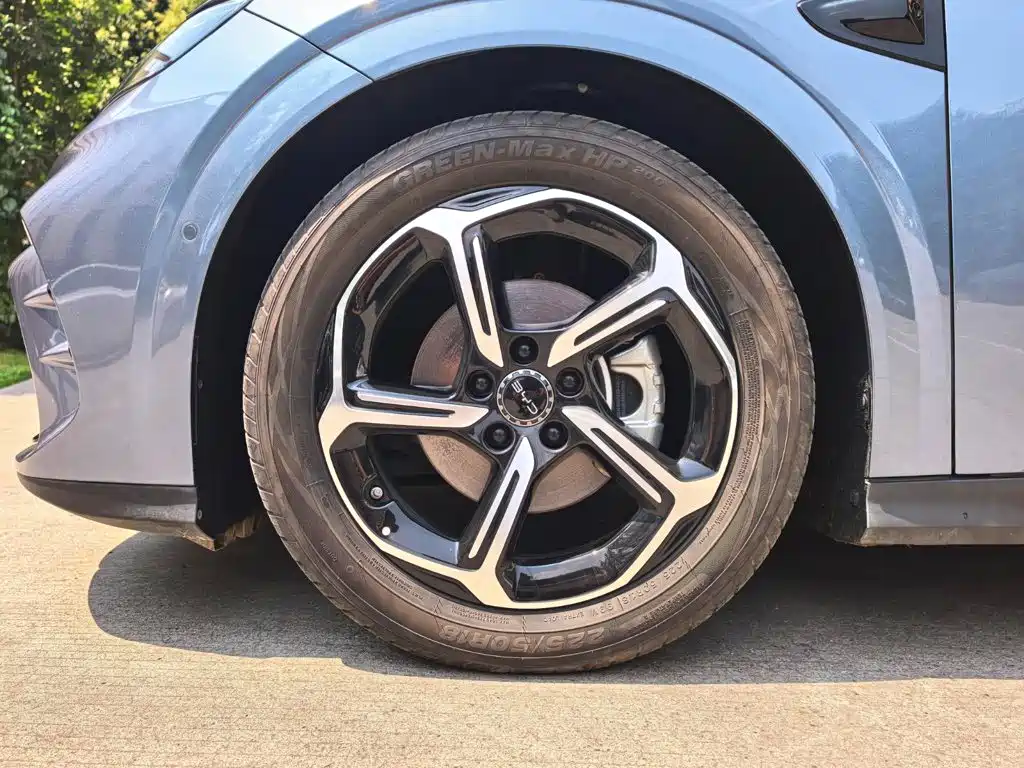 BYD Seal 06GT 2025 — фото 15