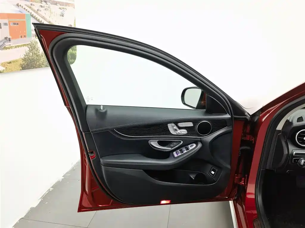 Mercedes-Benz C-Class 2020 — фото 8