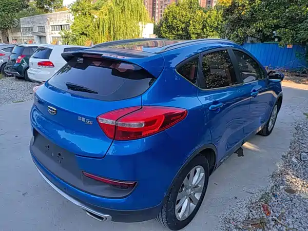 Geely Emgrand GS 2017