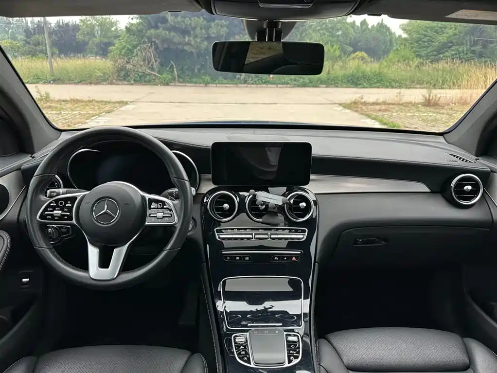 Mercedes-Benz GLC Coupe 2020 — фото 11