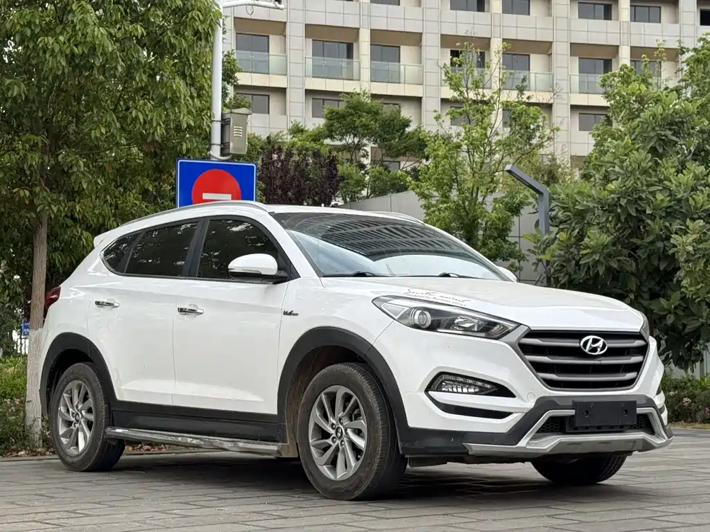 Hyundai Tucson 2016 — фото 3
