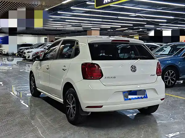 Volkswagen Polo 2016