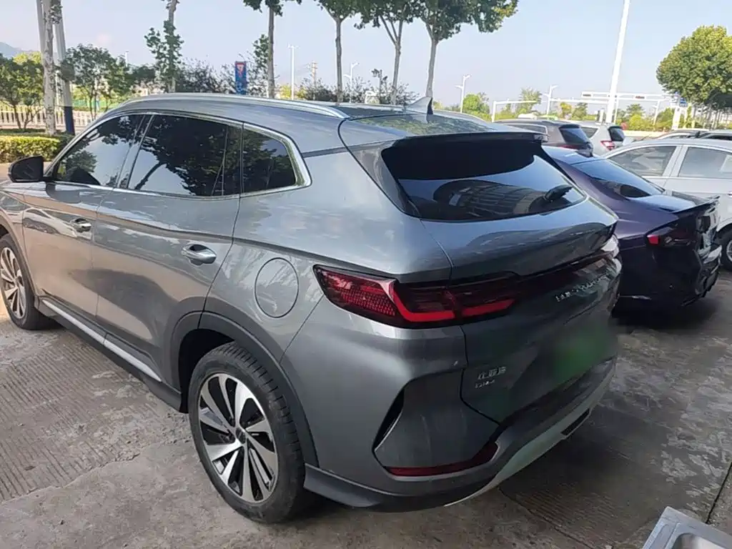 BYD Song PLUS New Energy 2024 — фото 5
