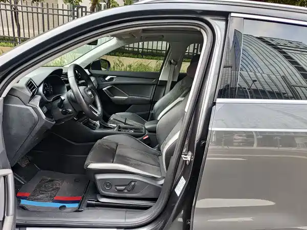 Audi Q3 2021