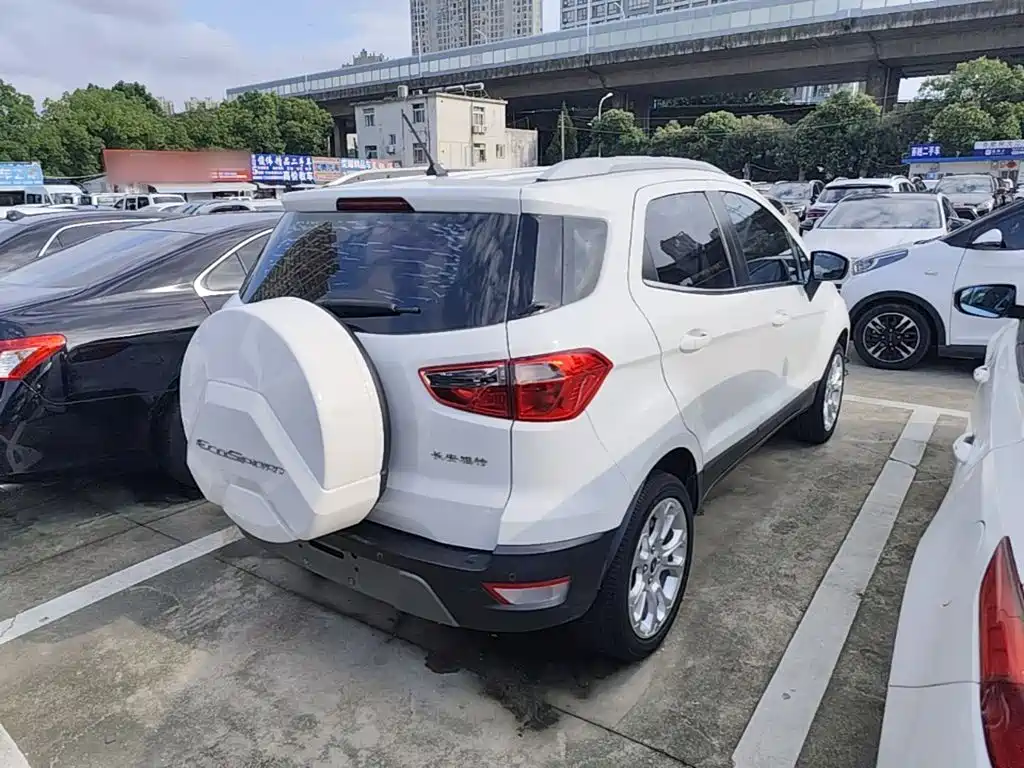 Ford EcoSport 2017 — фото 7