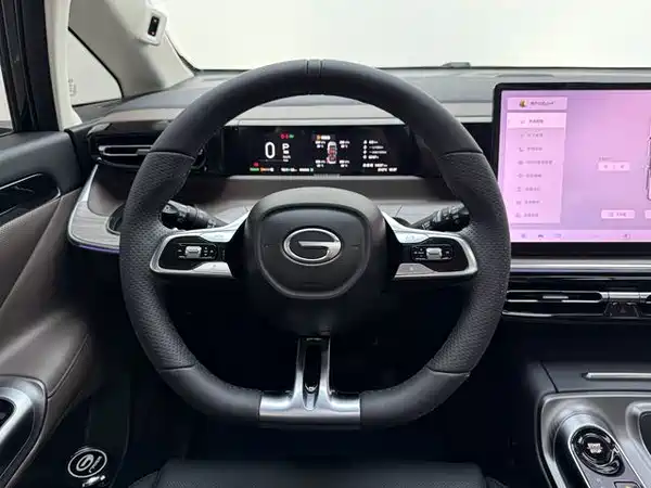 GAC Trumpchi E8 PHEV 2024