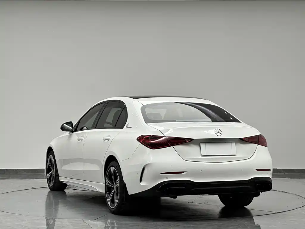Mercedes-Benz C-Class 2021