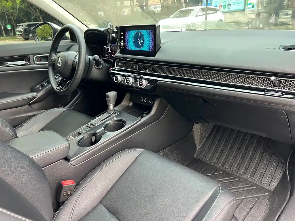 Honda Civic 2022 — фото 15