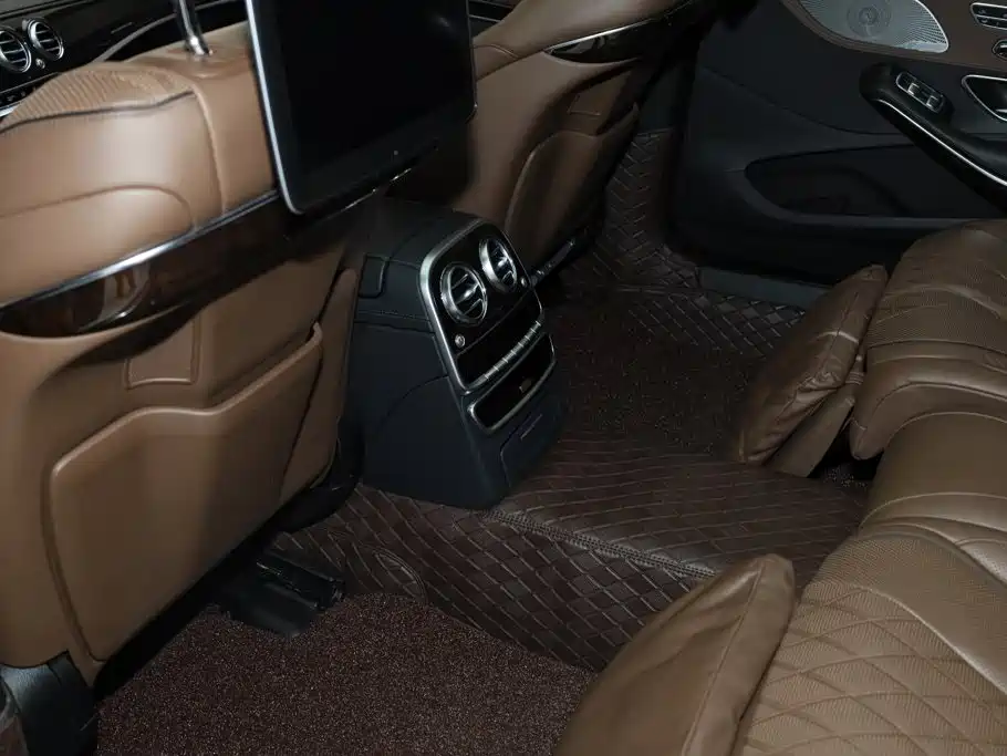Mercedes-Benz Maybach S-Class 2018 — фото 13