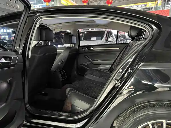 Volkswagen Magotan 2021