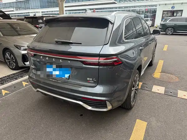 Geely Xingyue L 2025