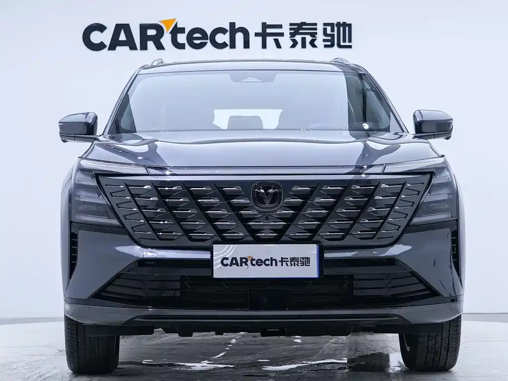 Changan CS75 PLUS 2025 — фото 4