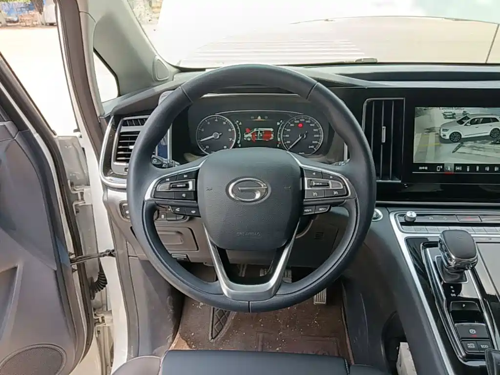 GAC Motor Trumpchi M8 2024 — фото 11