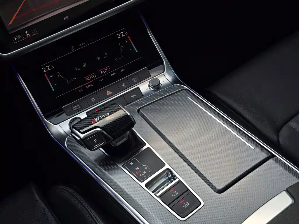 Audi A6L 2022 — фото 17