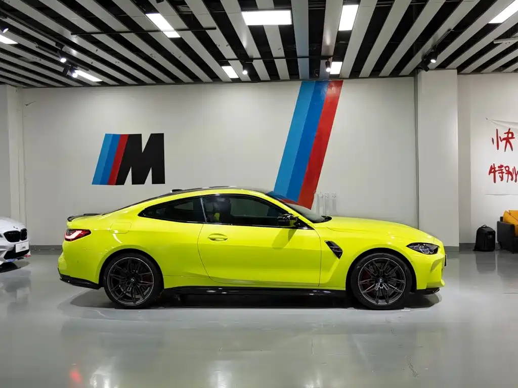 BMW M4 2024 — фото 5