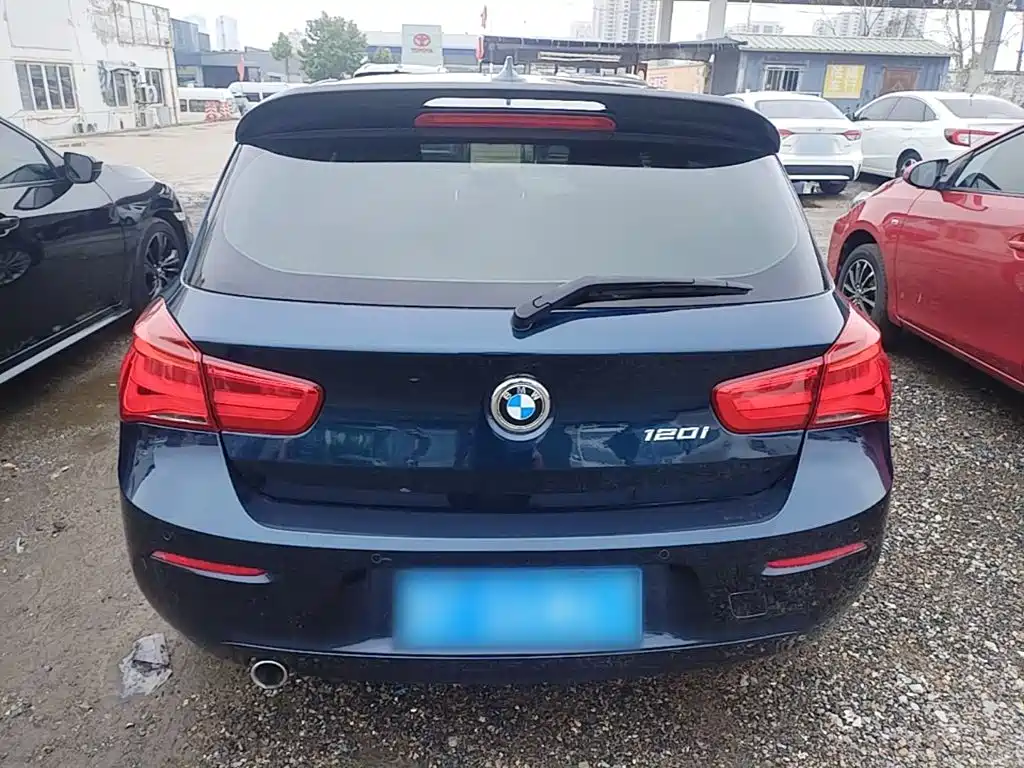 BMW 1 Series 2015