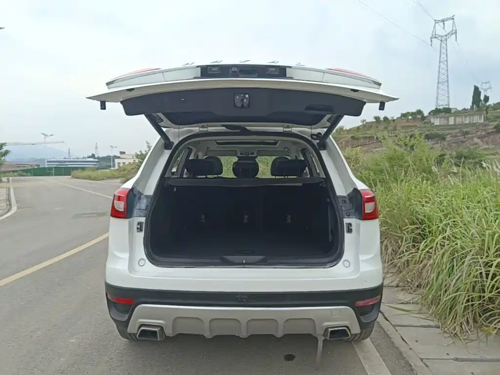Haval H7 2017 — фото 19