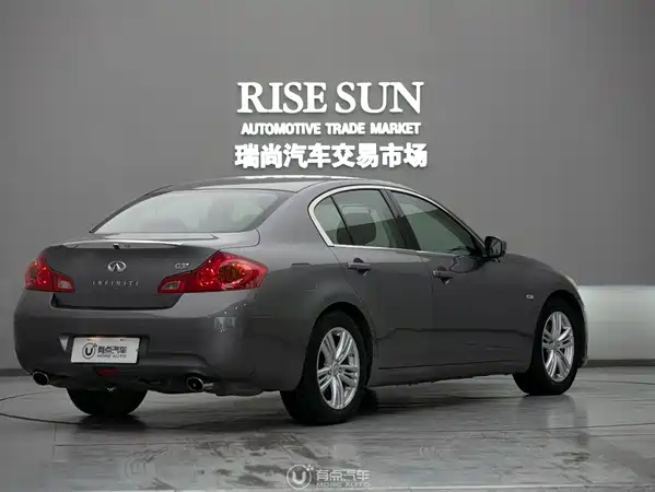 Infiniti G Series 2010