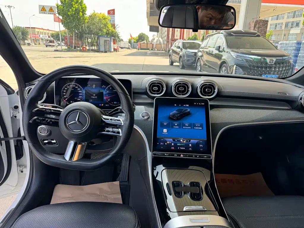 Mercedes-Benz C-Class 2022 — фото 15