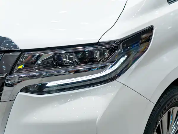 Toyota Alphard 2021